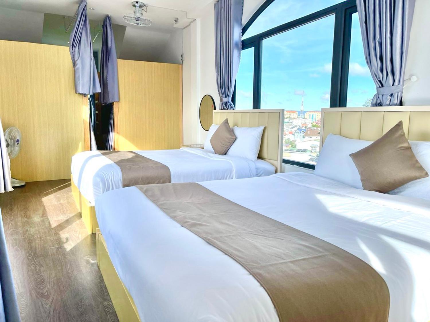 Torino Hotel Dalat Esterno foto